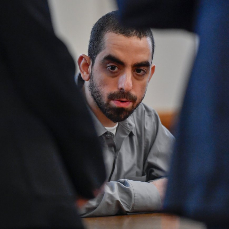 Hadi Matar, Salman Rushdie’s Attacker, Sentenced to 25 Years